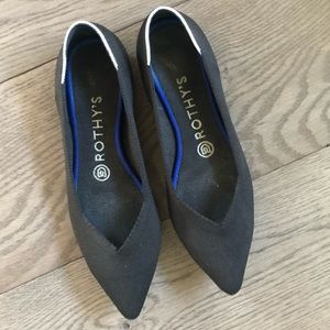 Rothy’s the point shoe black, size 8